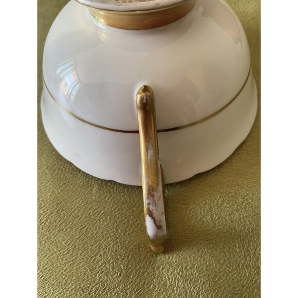 PARAGON DOUBLE WARRANT H.M. the QUEEN & H.M QUEEN MARY CUP & SAUCER CHERRY RED - Picture 4 of 4